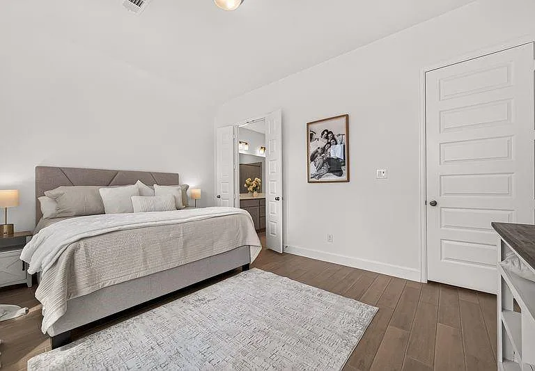 427 Mulberry Creek St — Photo 13