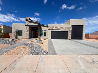 222 S 700 W, Ivins, UT 84738