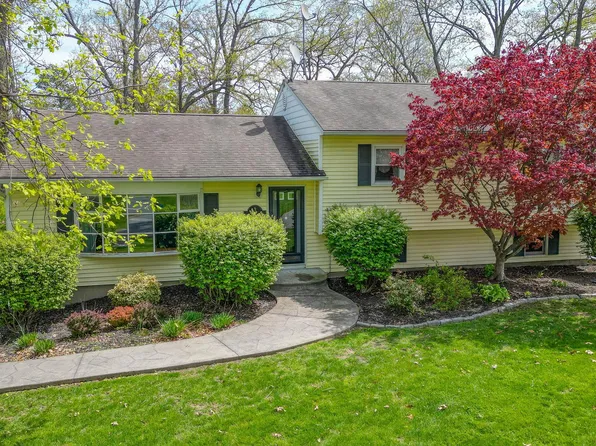 3 Regimental Place, New Windsor, NY 12553