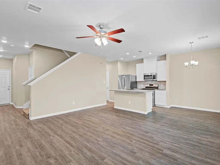 3614 Vista Pointe Dr — Photo 12