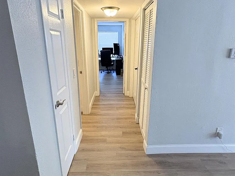 1780 Palm Cove Blvd #1 — Photo 5