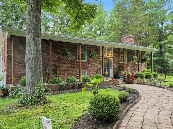 3407 E Dogwood Cir, La Grange, KY 40031