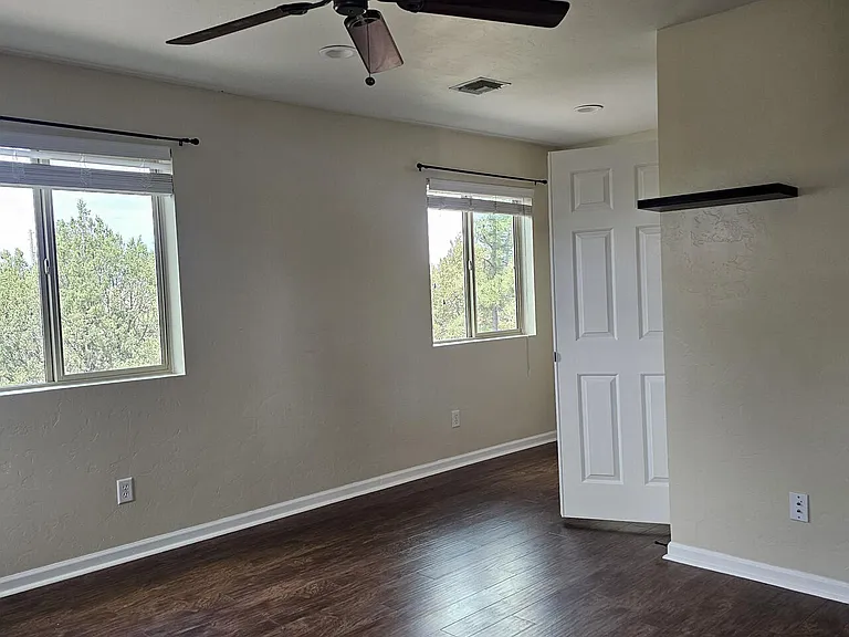 1279 Flag Hollow Rd — Photo 16
