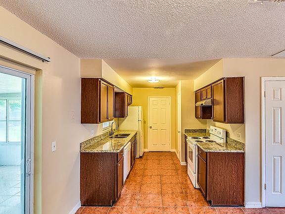 3rd image of 145 Mexicali Ave