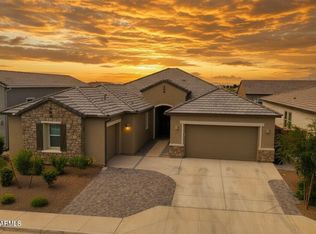 3228 E Saddletree Way, San Tan Valley, AZ 85140