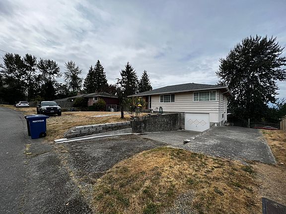 2nd image of 23439 25th Ave S