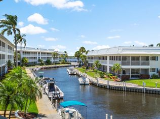 1862 SW Palm City Rd APT 203, Stuart, FL 34994