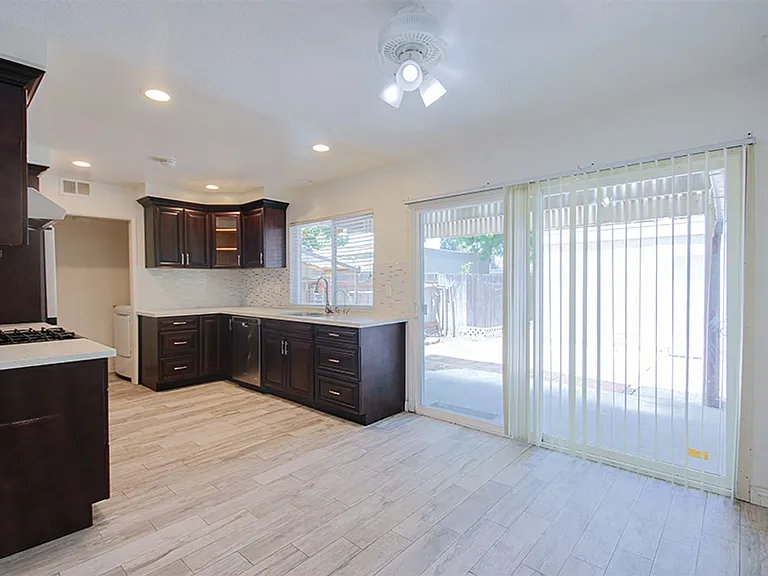 12883 Newhope St — Photo 8