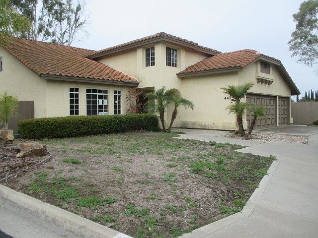 1st image of 445 Silver Shadow Dr