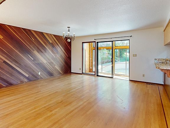 5th image of 22801 Hidden Ranch Rd