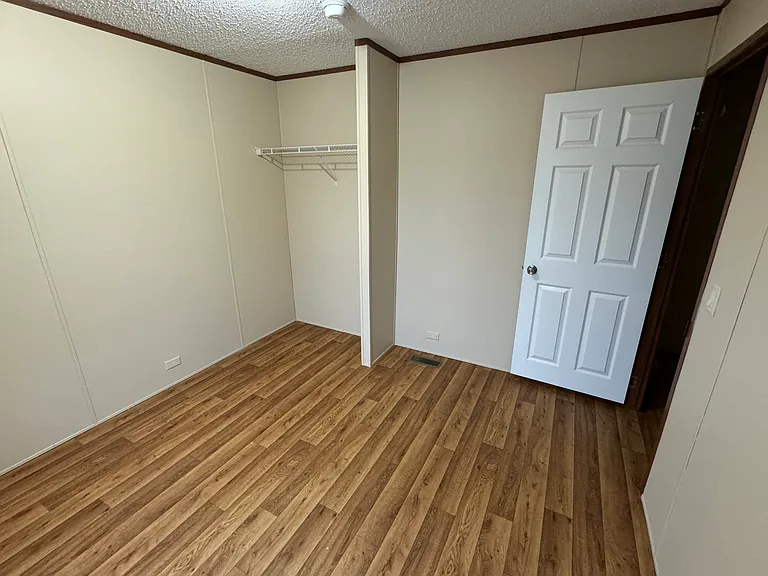 248 Spruce Ave #248 — Photo 4
