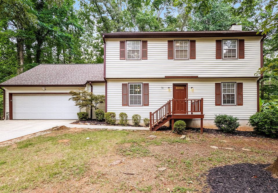 1st image of 15 Valley Brook Dr