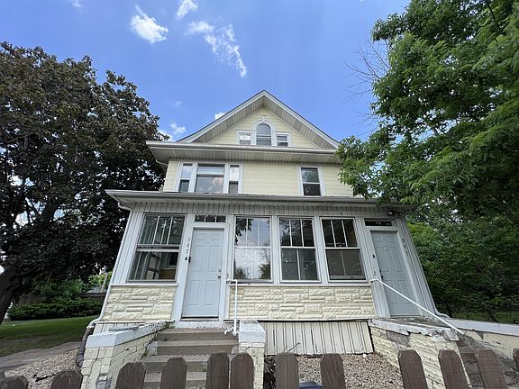 4th image of 947 Minnehaha Ave E #2
