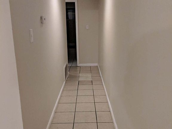 5th image of 119 Nedra Ct APT 4