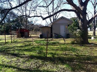 1108 W Cherokee Ave, Comanche, TX 76442