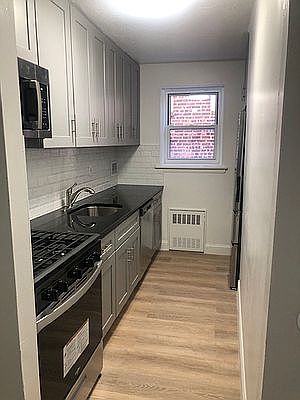 1st image of 83-33 118th St #5E