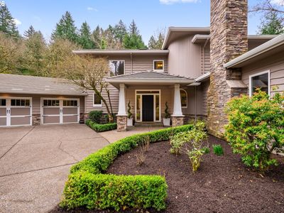 18977 Barton Rd, Lake Oswego, OR, 97034