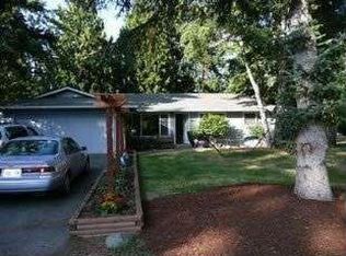 10614 NE 143rd St, Kenmore, WA 98034