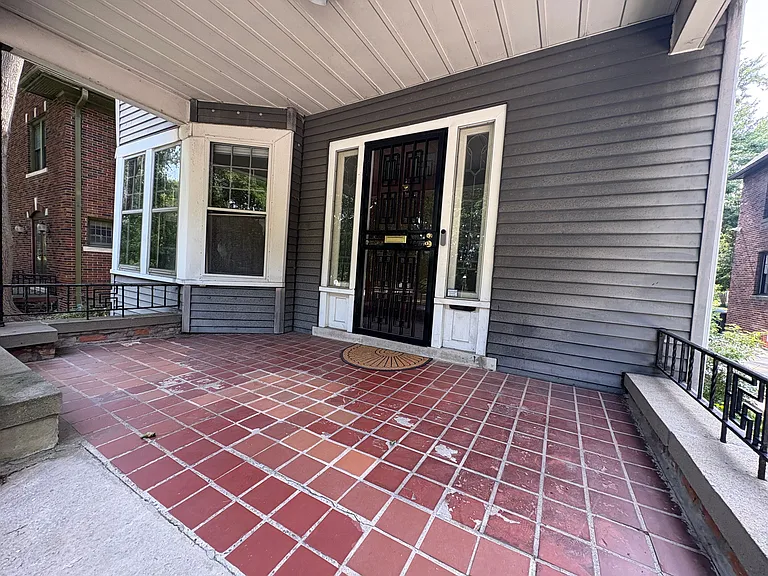 3417 Seminole St — Photo 2