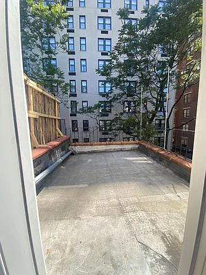 Rented by One New York Realty Inc | media 14