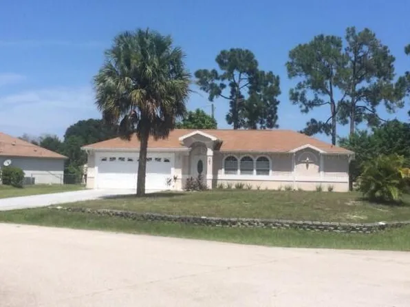 101 NW Carmelite Street, Port St Lucie, FL 34983