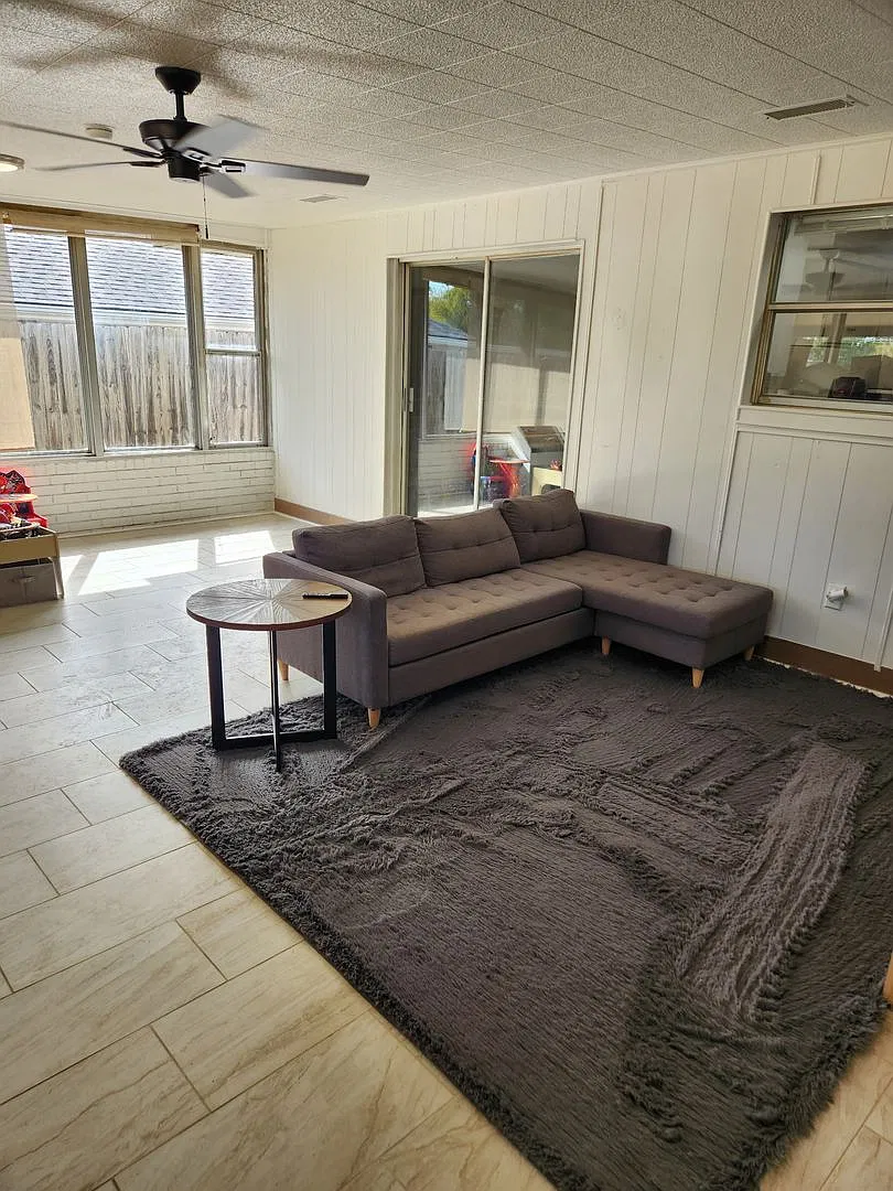 5725 NW Cedarwood - Coming Soon! — Photo 2