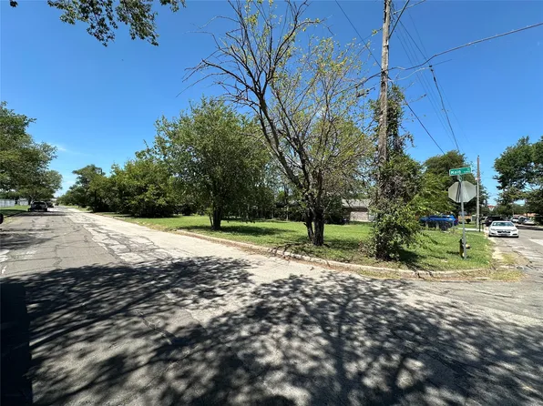 1100 Texas St, Waco, TX 76704