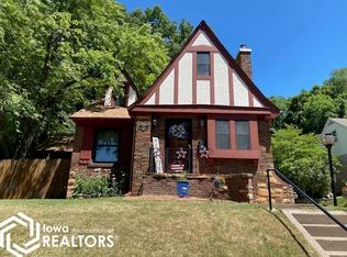 1231 Avenue B, Fort Madison, IA