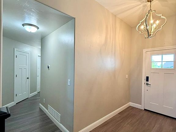3rd image of 5138 E Brylee Way