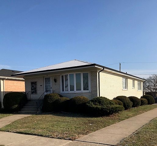 1st image of 417 Manistee Ave