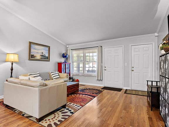 5th image of 1219 Marlboro Ave