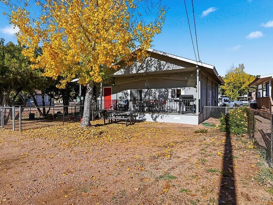 1st image of 703 W Colt Cir