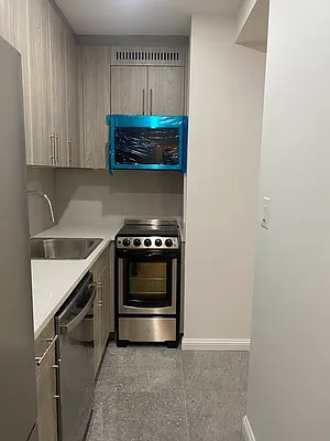 Rented by Douglas Elliman | media 13