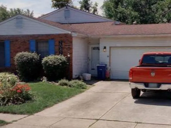 2087 Fox Hollow Dr, Columbus, OH 43228