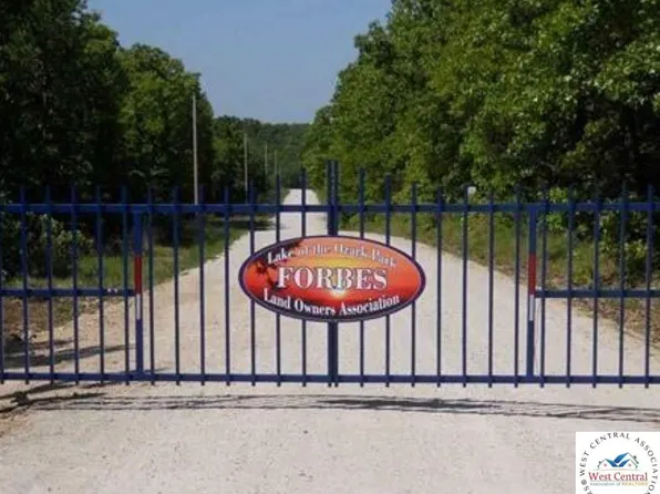 LOT 1195 Ken Dr, Edwards, MO 65326