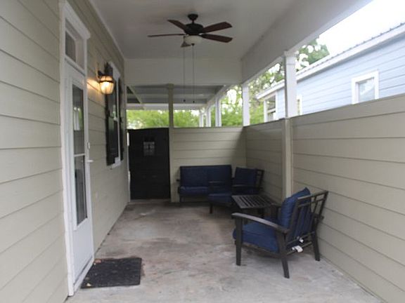 3rd image of 110 Isabelle Pl