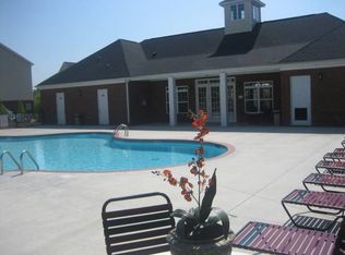 3820 Bethania Lot Dr APT 303, Winston Salem, NC 27106