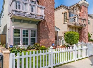 223 2nd St, Huntington Beach, CA 92648