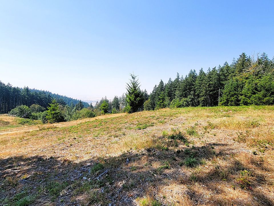 1st image of 20653 Meadowview Rd #14