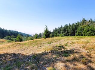 20653 Meadowview Rd #14, Harrisburg, OR 97446