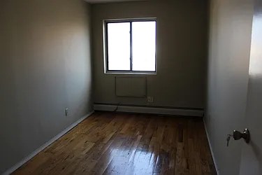 Rented by Premier Metro Realty Corp