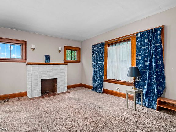 3rd image of 358-360 Cambridge Ave