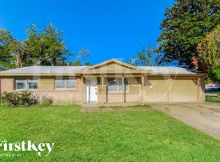 7847 Robin Creek Dr, Dallas, TX 75232
