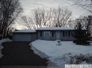 313 Rattvik Cir, Buffalo, MN 55313