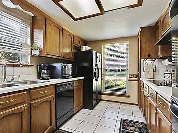Bright and Airy Kitchen
