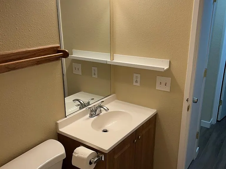 Unit Photo