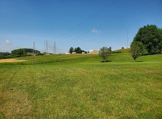 Keys Dr, Abingdon, VA 24210