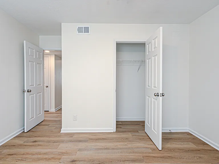2912 Brinkey Way — Photo 4