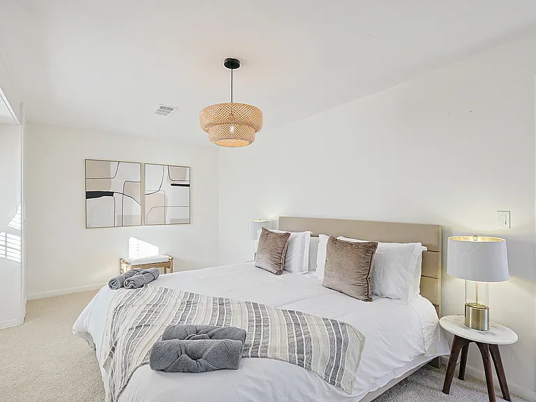 260 McGraw Ln — Photo 10