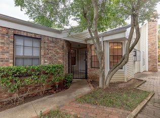5302 San Mateo Ct, Arlington, TX 76017